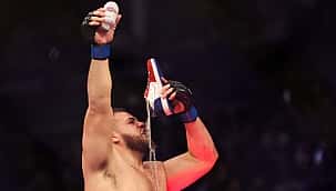 As melhores imagens do UFC 271