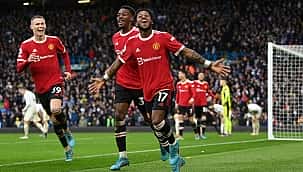 Brasileiros brilham e Manchester United vence clássico contra o Leeds na Premier League