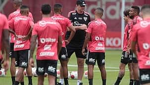 Crise no São Paulo: Rogério Ceni adota rodízio e atitudes incomodam elenco e funcionários