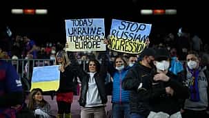 Fifa anuncia sanções contra Rússia, mas Polônia e mais 2 seleções se recusam a enfrentar os russos