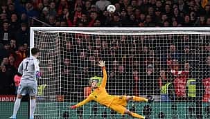 Liverpool vence Chelsea nos pênaltis e conquista o 9º título da Copa da Liga Inglesa