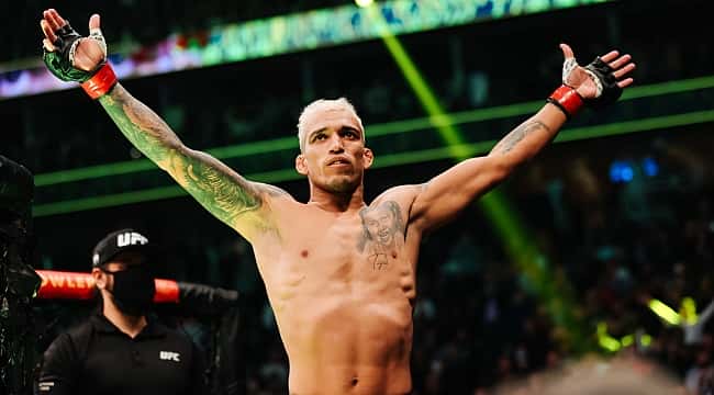 Os lutadores com mais finalizações na história do UFC