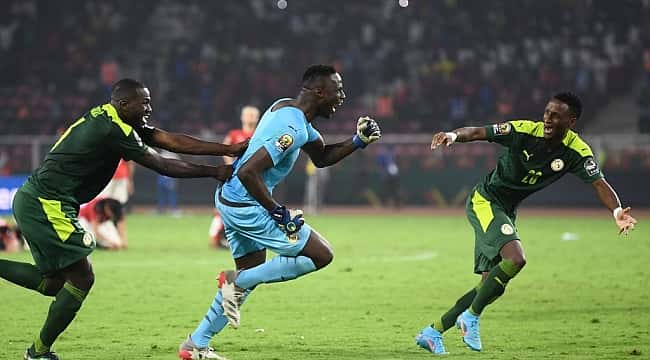 Senegal vence Egito nos pênaltis e garante 1º título da Copa Africana de Nações
