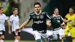 Palmeiras bate o Corinthians no Dérbi e segue invicto no Paulistão