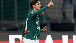 Palmeiras vence o Santos com gol de Veiga, segue invicto no Paulistão e complica a vida do rival 