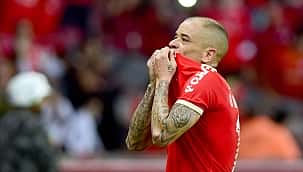 As melhores imagens da despedida de D'Alessandro do futebol; confira a galeria de fotos