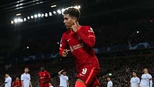 Firmino faz dois, Liverpool elimina o Benfica e pega Villarreal na semifinal da Champions League