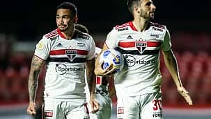 Calleri se prepara para o clássico contra o Santos