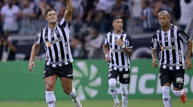 Hulk aponta os favoritos para ganhar a Libertadores