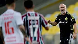 Na estreia de Mano Menezes, Internacional bate o Fluminense no Maracanã