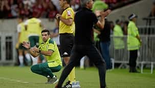 No 1º encontro após final da Libertadores, Flamengo e Palmeiras empatam em jogão no Rio