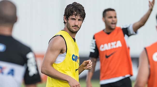O time ideal com os piores jogadores do Corinthians no século XXI