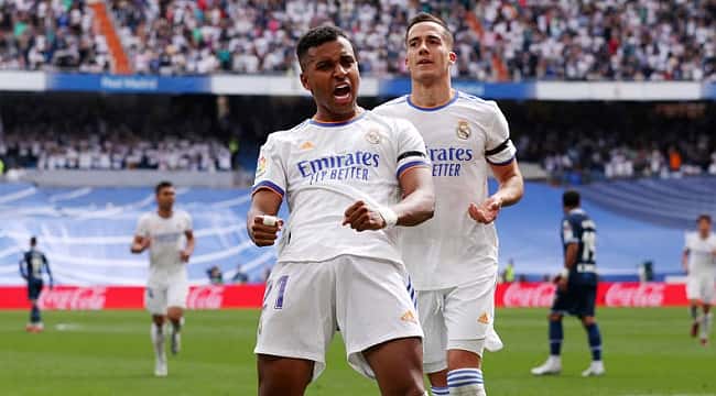 Rodrygo faz dois e Real Madrid conquista a La Liga
