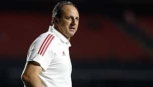 Rogério Ceni vai manter rodízio contra o Flamengo