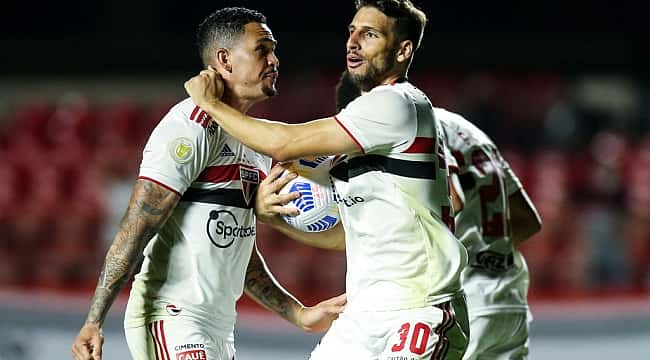 Calleri começa o Brasileirão com hat-trick e projeta jogo do São Paulo contra o Flamengo