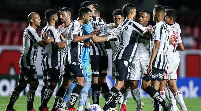 Resultados dos jogos de ontem do Campeonato Brasileiro (22/04)