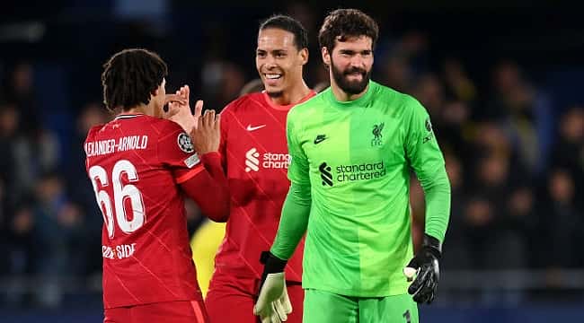 As melhores imagens de Villarreal 2 x 3 Liverpool