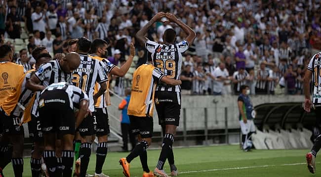 Ceará aplica goleada histórica e é o único time com 100% de aproveitamento na Sul-Americana