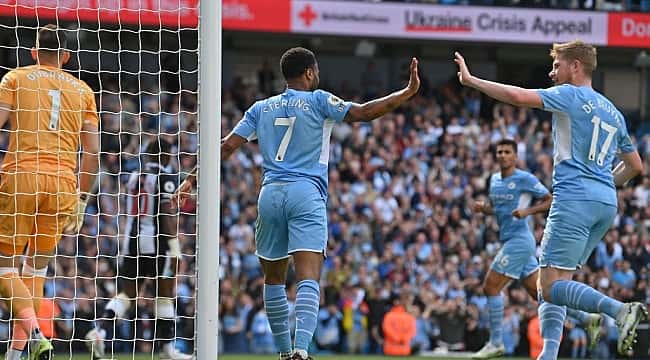 City goleia Newcastle e se aproxima do título da Premier League; veja os resultados da 36ª rodada