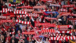 Ouça agora! Os 10 melhores cantos de torcidas no futebol mundial