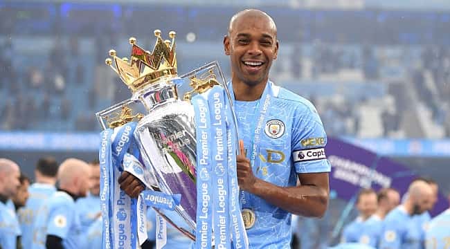 Os 10 melhores sul-americanos da história da Premier League