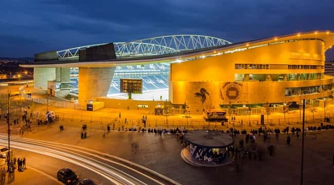 Relembre os estádios das últimas finais de Champions League