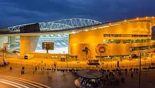 Os estádios das últimas finais de Champions