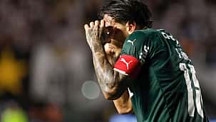 Palmeiras vence Santos pela 6ª vez seguida no Clássico da Saudade e vira líder do Brasileirão 