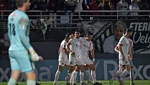 Red Bull perde em casa para o Estudiantes, mas mantém a vice-liderança do Grupo C