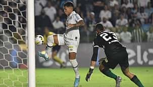 Santos goleia Coritiba e se classifica na Copa do Brasil