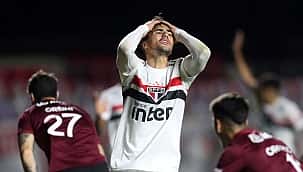 Top 10 jogadores que podem deixar o São Paulo na próxima janela de transferências