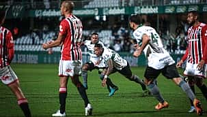 Coritiba busca empate com o São Paulo no Couto