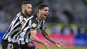 Fortaleza sai na frente, mas Atlético vira no fim