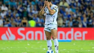 Hulk perde pênalti e Atlético-MG empata com o Emelec na abertura das oitavas da Libertadores 