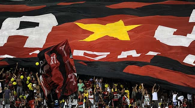 Top 10 maiores torcidas do Brasil em 2022; confira o ranking com Flamengo na ponta!