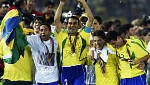 Top 10 melhores jogadores brasileiros de todos os tempos