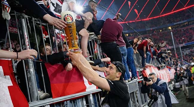 Top 5 clubes com mais sócios no Brasil e no mundo; Atlético-MG e Bayern lideram a lista