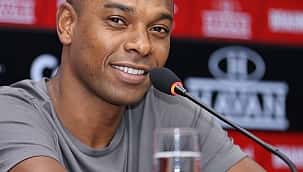 "Vovô" Fernandinho é o novo reforço do Athletico