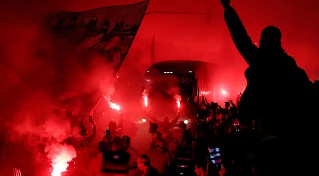 VÍDEO: Festa da torcida do Inter antes da classificação histórica na Sul-Americana 