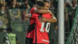 Atlético-GO bate Corinthians por 2 x 0 e abre vantagem nas quartas da Copa do Brasil