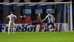 Avaí supera o Santos dentro da Ressacada