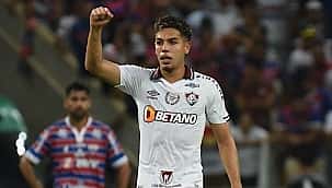 Com golaço à lá Diniz, Fluminense supera o Fortaleza pela Copa do Brasil