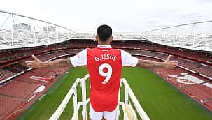 Gabriel Jesus é anunciado como novo reforço e usará a camisa 9 do Arsenal