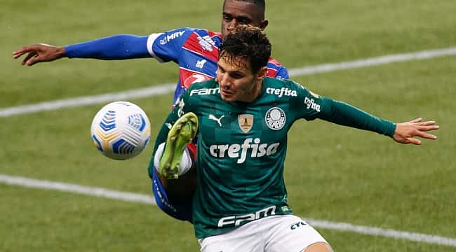 Lanterna contra o líder do Brasileirão: Fortaleza x Palmeiras se enfrentam neste domingo