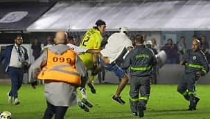 Tudo sobre a agressão do torcedor ao goleiro Cássio