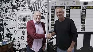 Santos confirma acerto com o técnico Lisca Doido