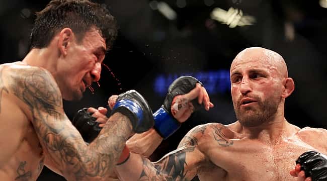 UFC 276: Volkanovski domina Holloway, se mantém campeão e mira título dos leves