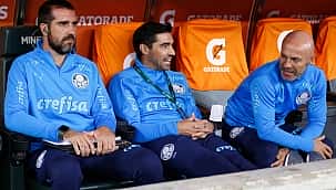 Abel elogia Palmeiras: "Essa equipe é capaz de tudo"