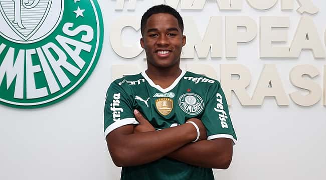 Endrick é um dos 10 jogadores mais valiosos do Brasileirão; veja a lista