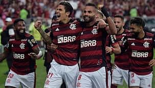 Flamengo vence o Corinthians com gol de Pedro e garante vaga na semifinal da Libertadores